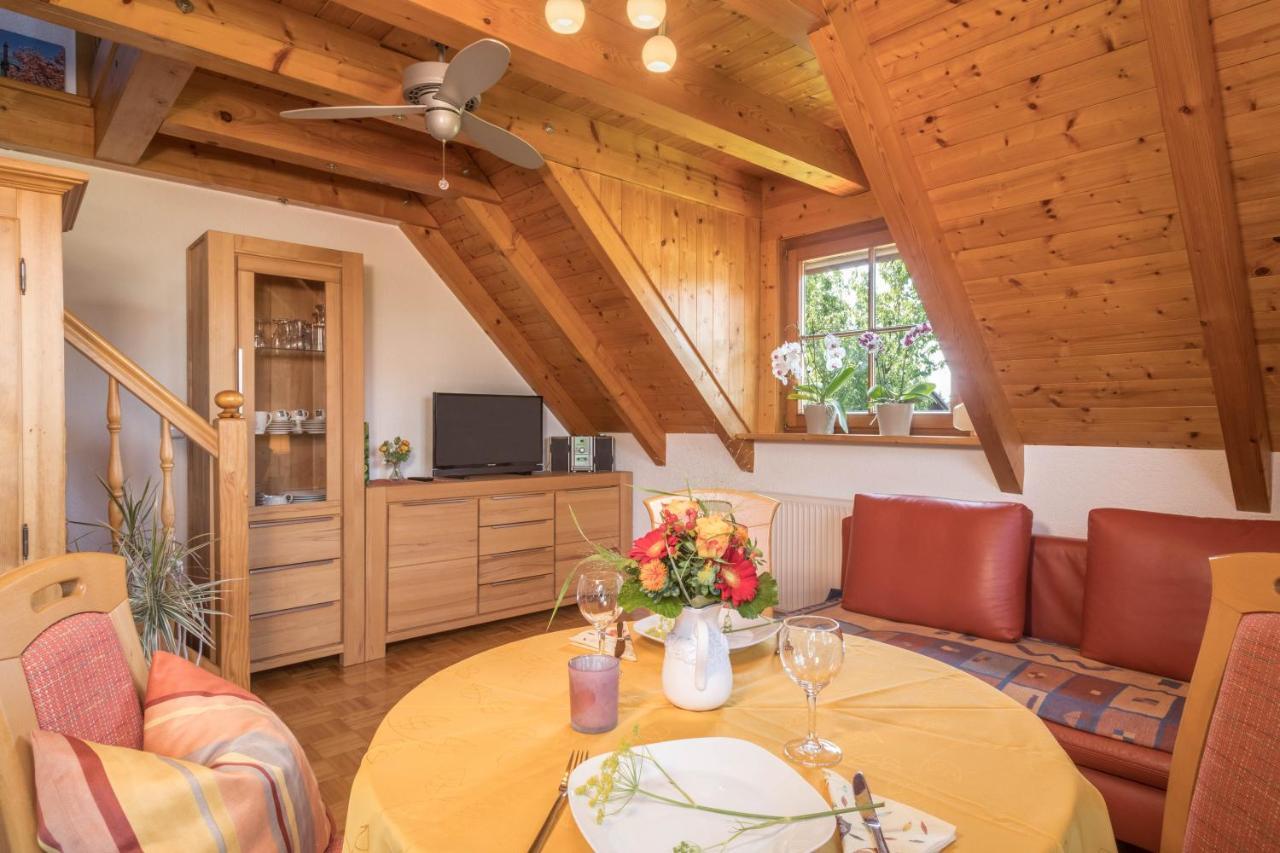 Haus Desor Apartamento Kressbronn am Bodensee Exterior foto