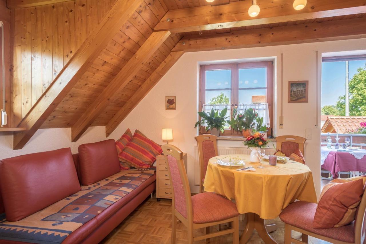 Haus Desor Apartamento Kressbronn am Bodensee Exterior foto