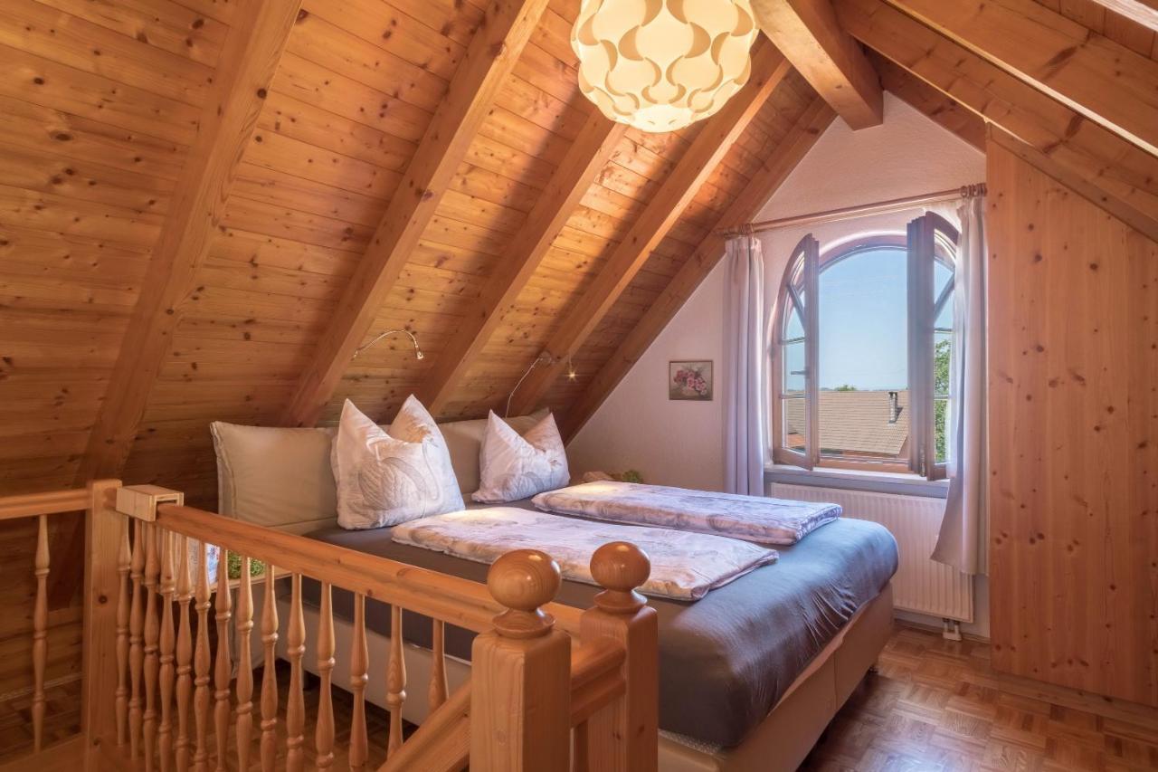 Haus Desor Apartamento Kressbronn am Bodensee Exterior foto
